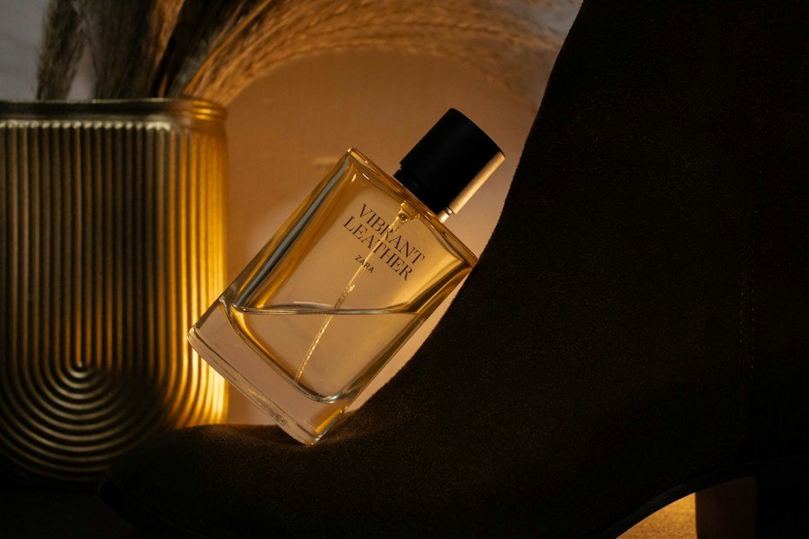 Fragrance bottle editorial photograph for Layzan